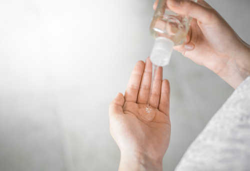 Onderzoek RIVM naar veelvuldig gebruik ethanol bevattende handgel