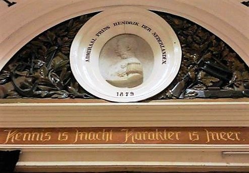 Kennis is macht, karakter is meer